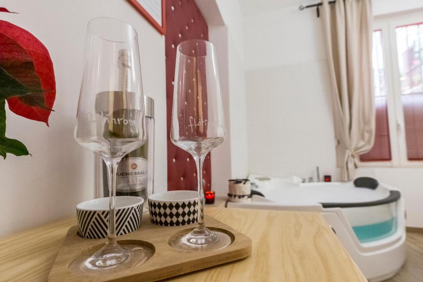 Flatinrome Trastevere Deluxe Rooms - Green Patio Exteriör bild